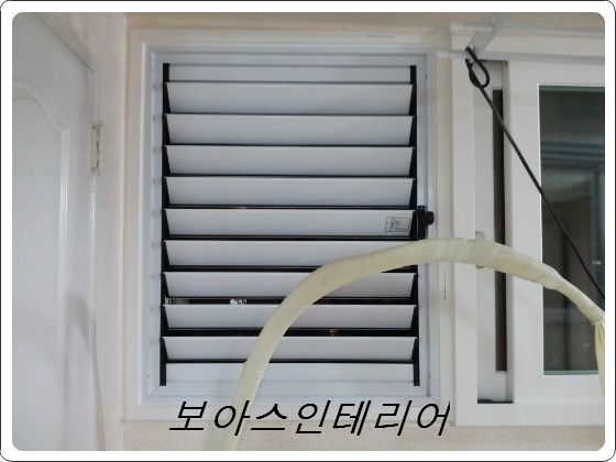 에어컨환풍기창